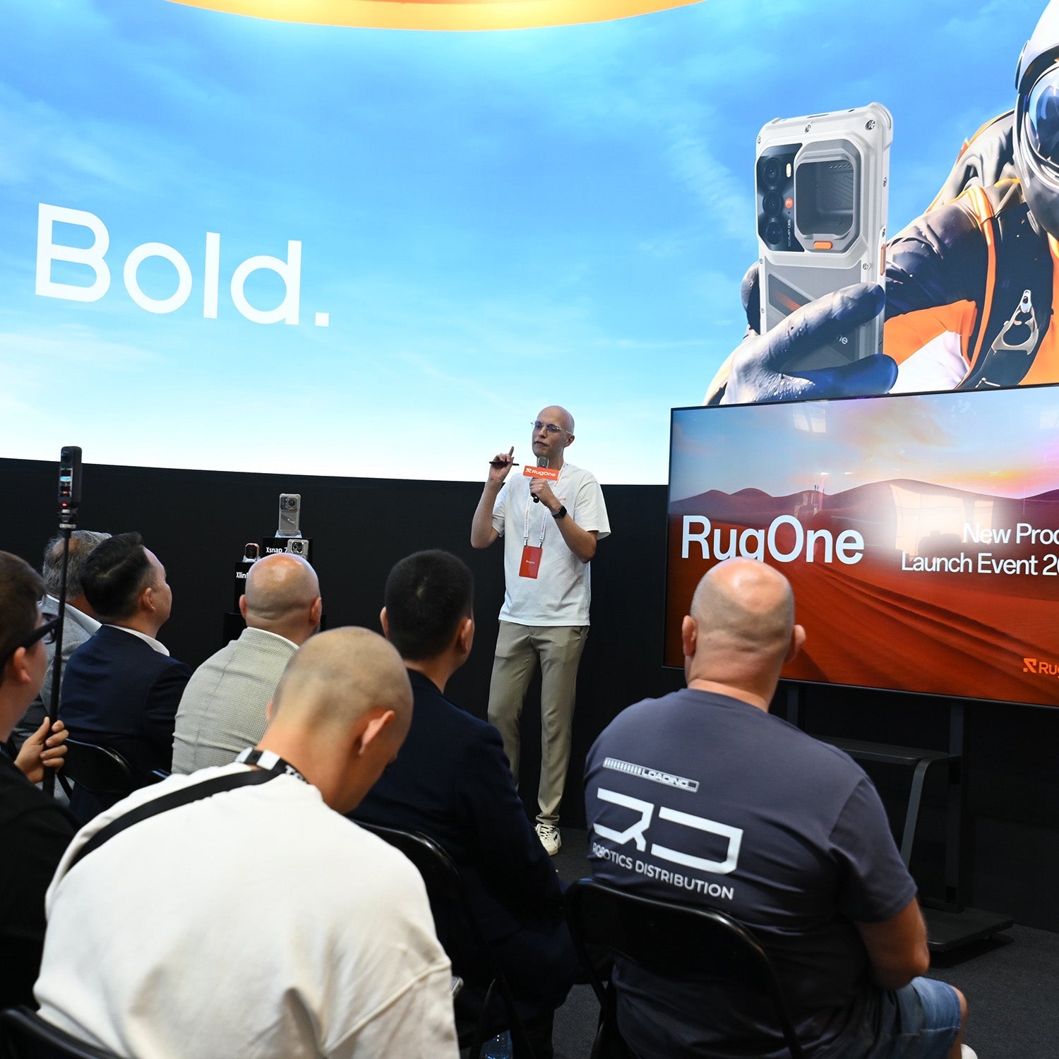 Apresentação do RugOne Xsnap 7 Pro na IFA Berlin